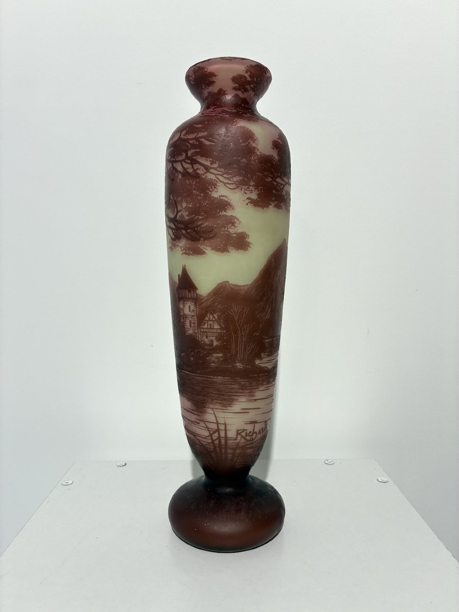 Grand vase verre multicouche signé Richard