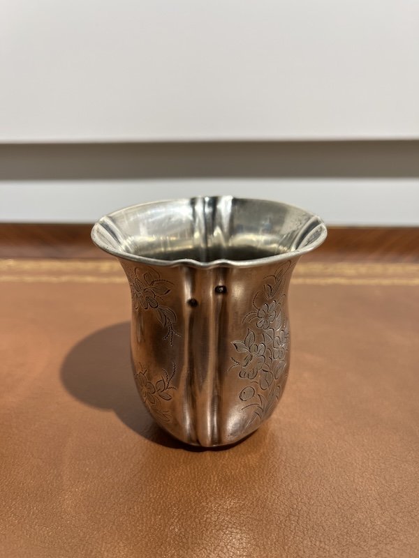 Antique, Curved Solid Silver Goblet – Floral Design-photo-2