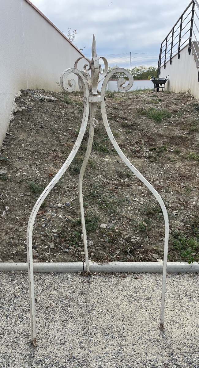 Arche de puit en fer forgé 