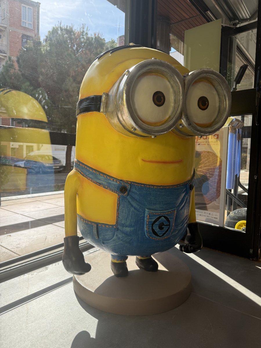 Minion Sculpture - Resin-photo-2