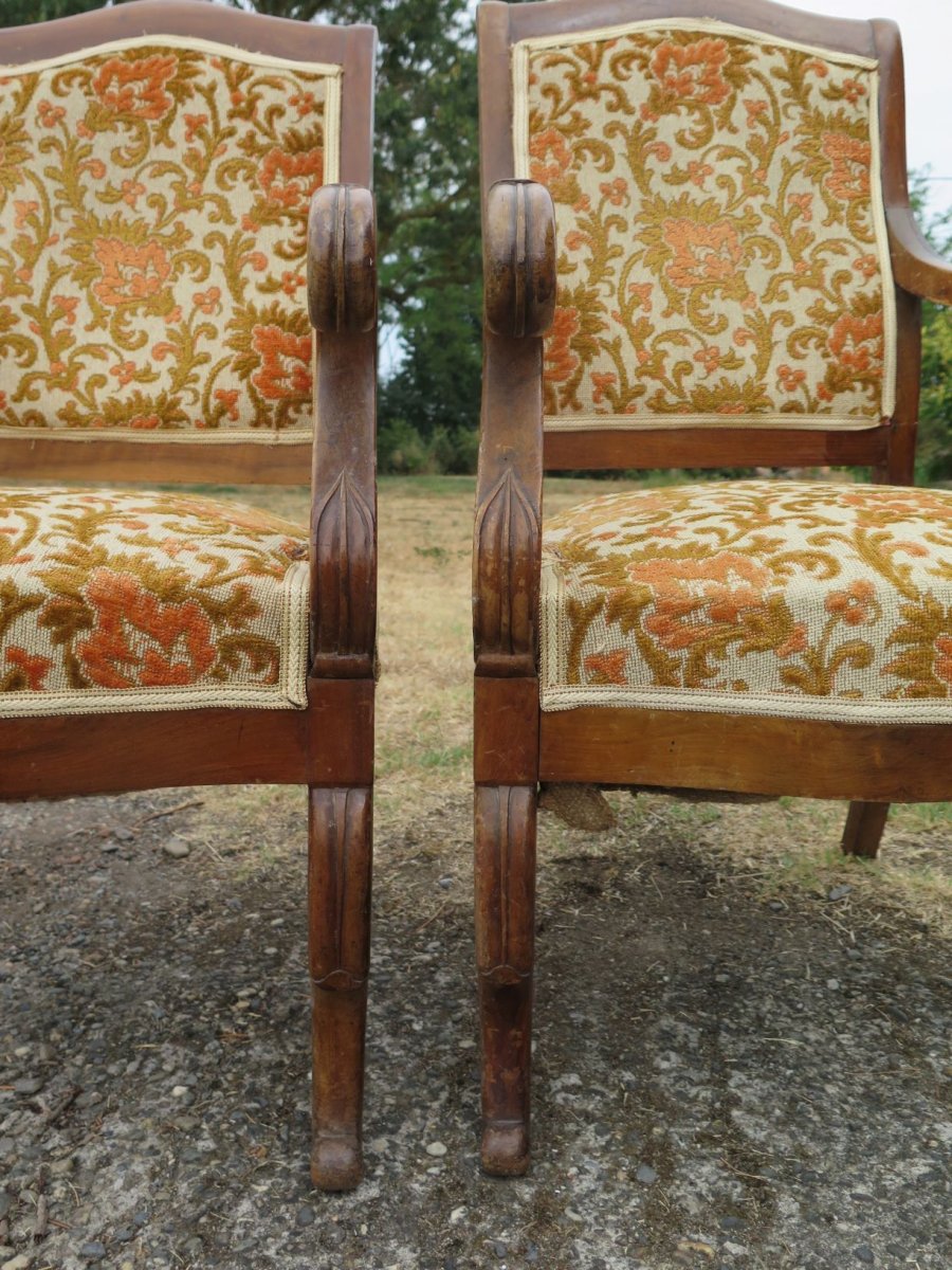 Paire de fauteuils époque Restauration En Noyer-photo-2