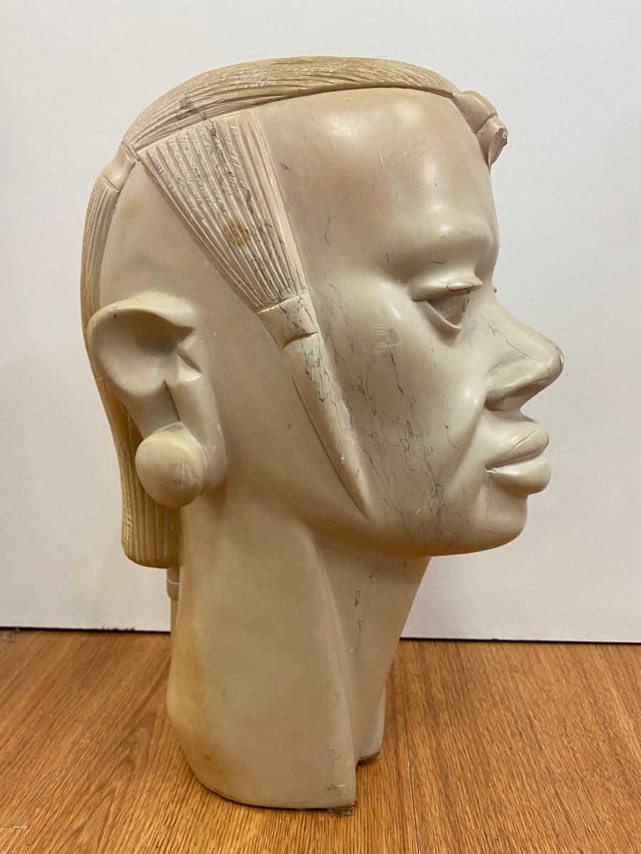 African Carved Head In Hard Stone-photo-3