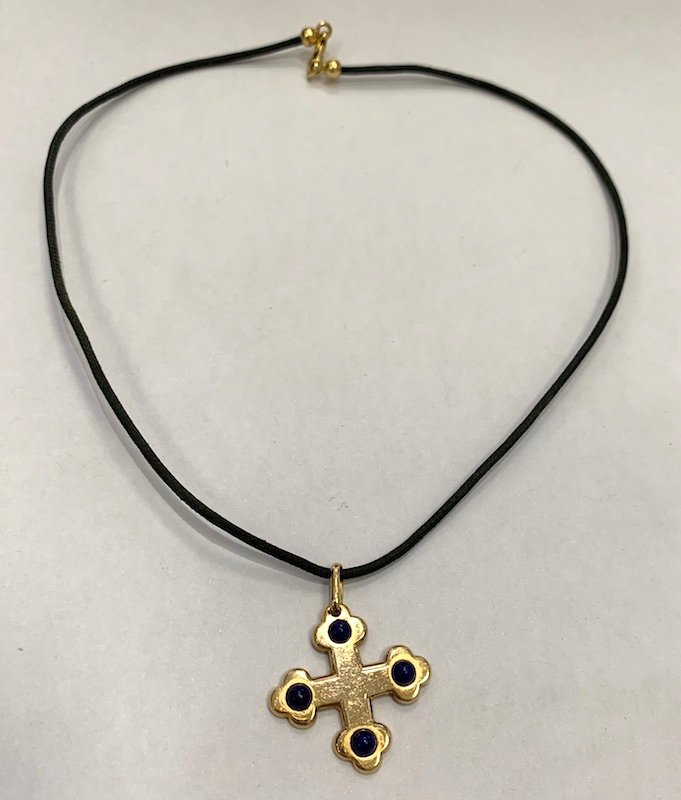 Necklace With Yellow Gold Cross Pendant And Lapis Lazuli-photo-2