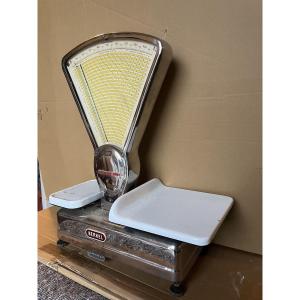 Antique Trade Scales 