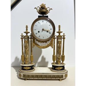 Louis XVI Period Clock – Late 18th Century