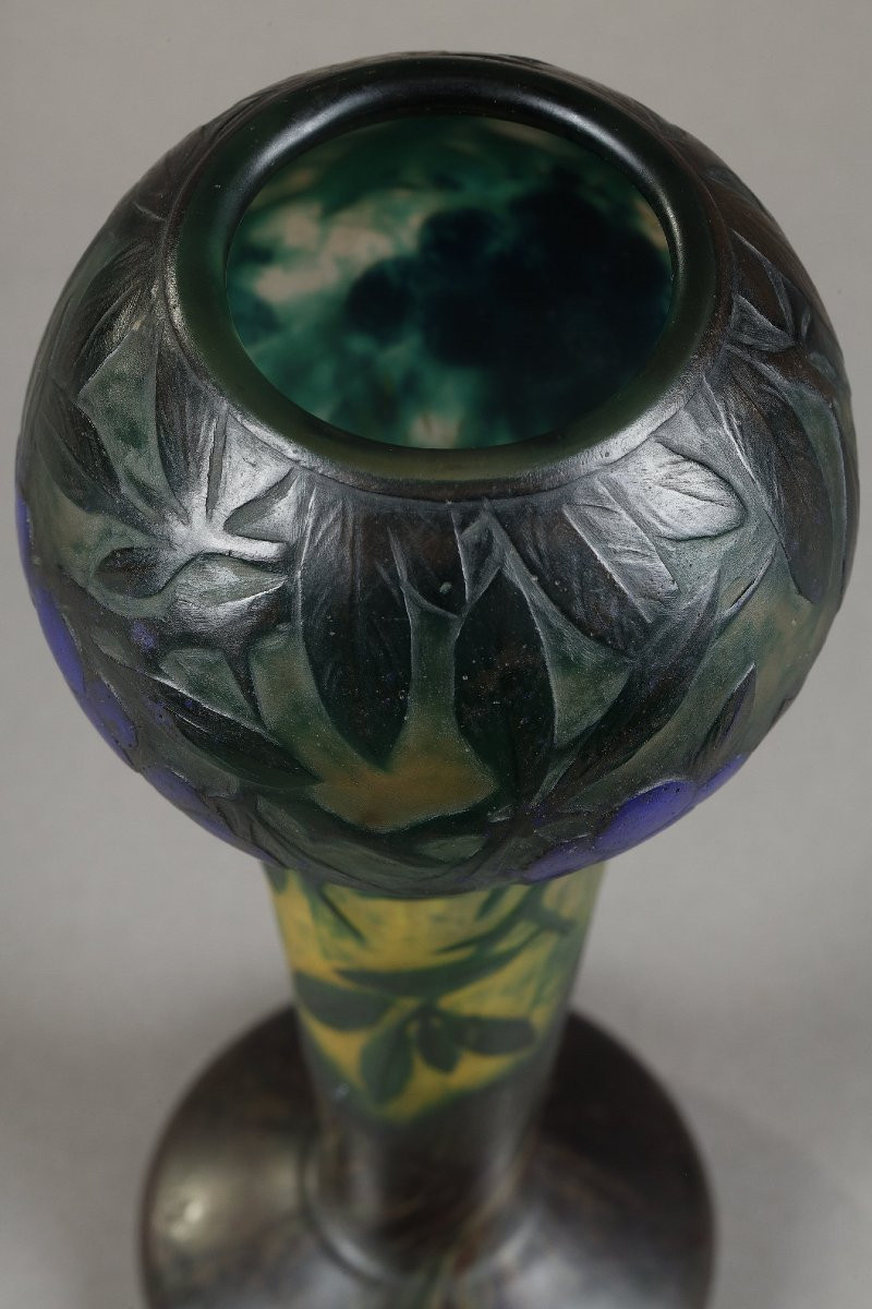 Vase With Sloes - Daum-photo-4