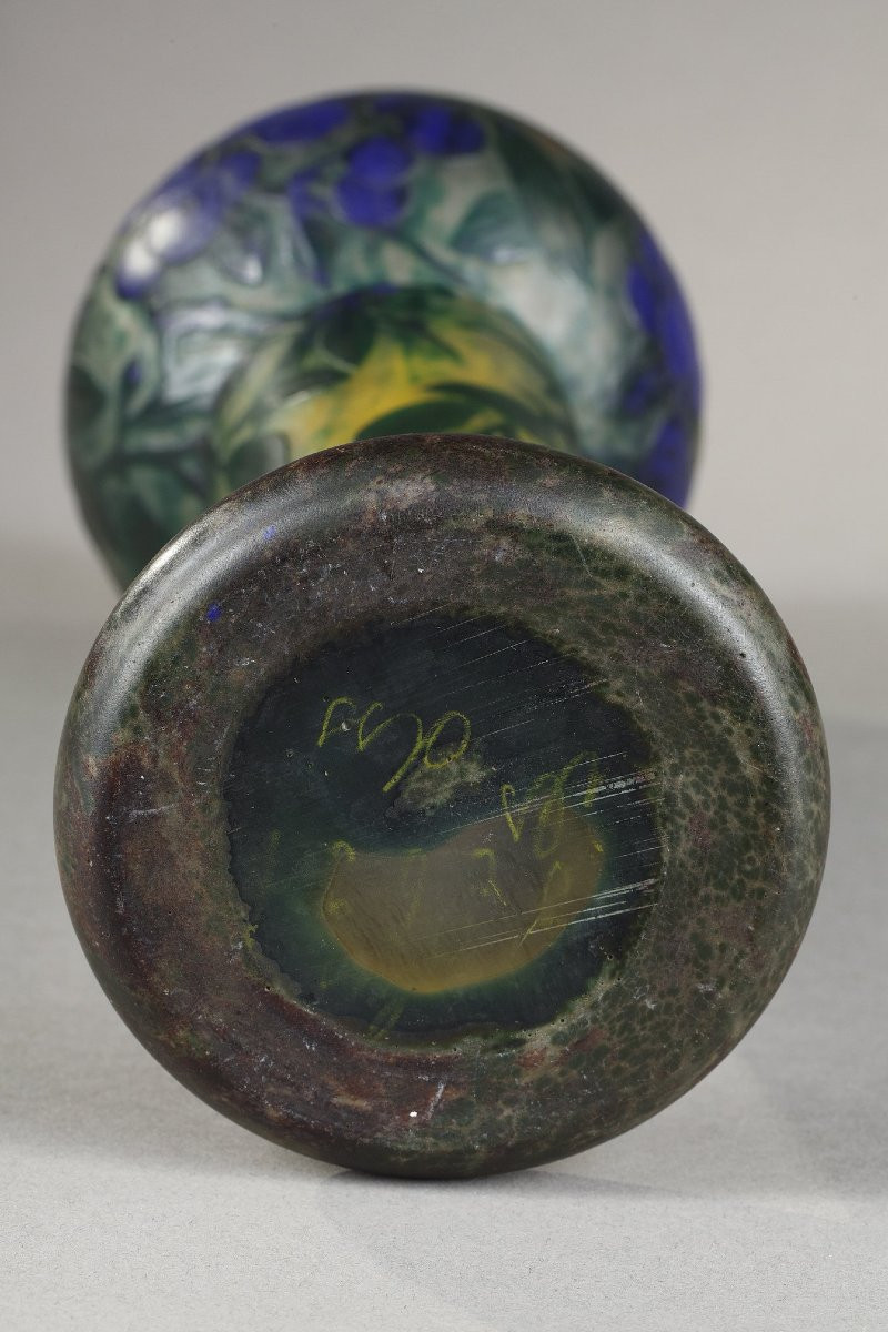 Vase With Sloes - Daum-photo-3