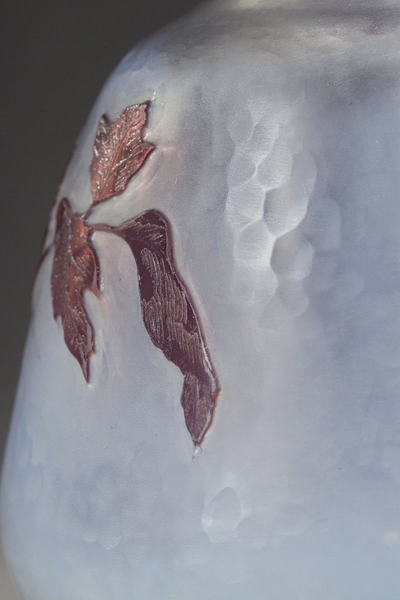 Small Vase With Clematis - Daum-photo-2