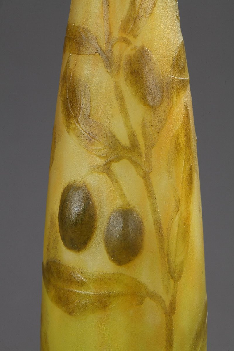 Vase With Olives - Daum-photo-3
