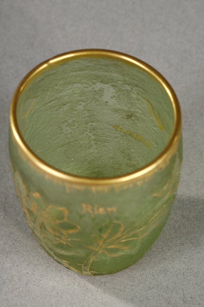 Miniature With Wild Roses - Daum-photo-8