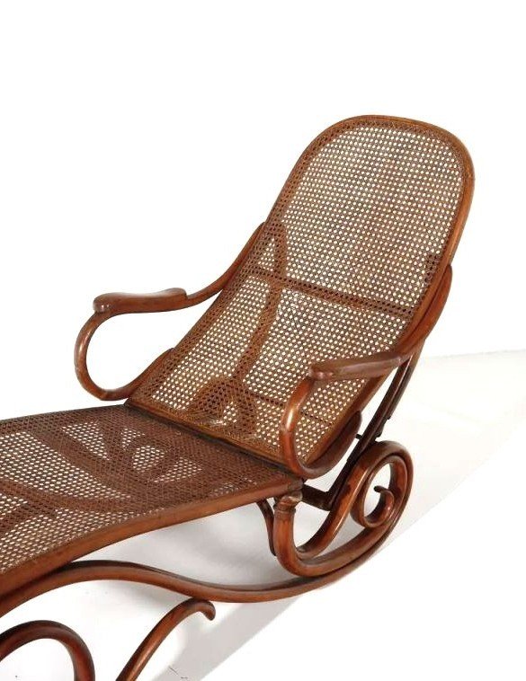 Thonet Chaise Longue Circa 1900-photo-1