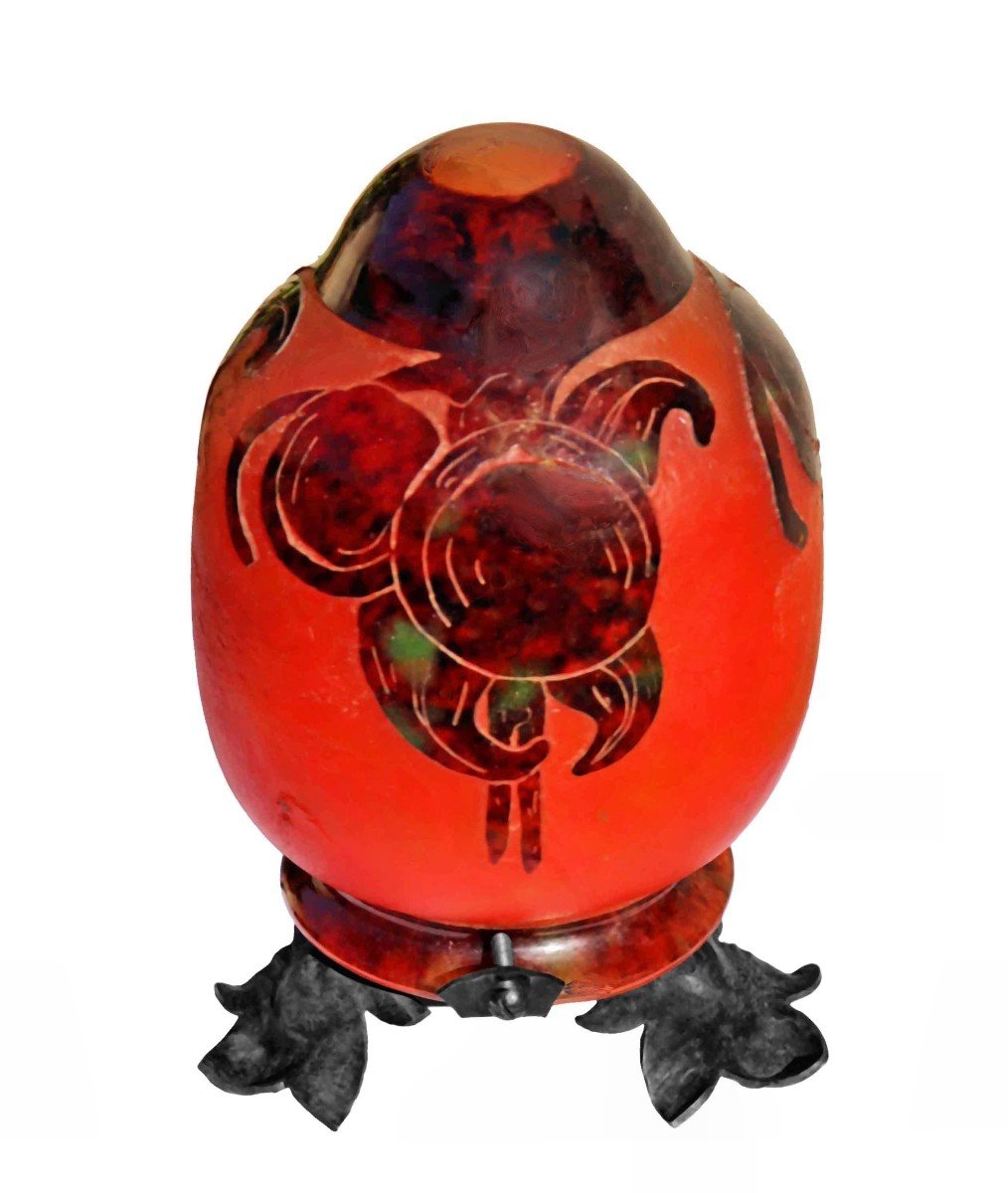 Schneider - French Glass - Art Deco Lamp
