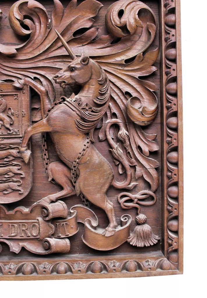 Spectaculaire Blason de Château en Bois Sculpté XIXe-photo-2