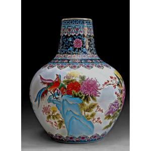 Important Vase Chine Tianqiuping