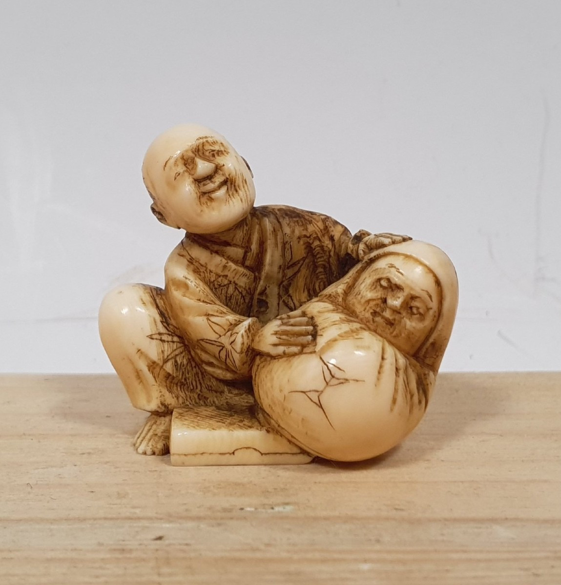 Netsuke  En Ivoire 