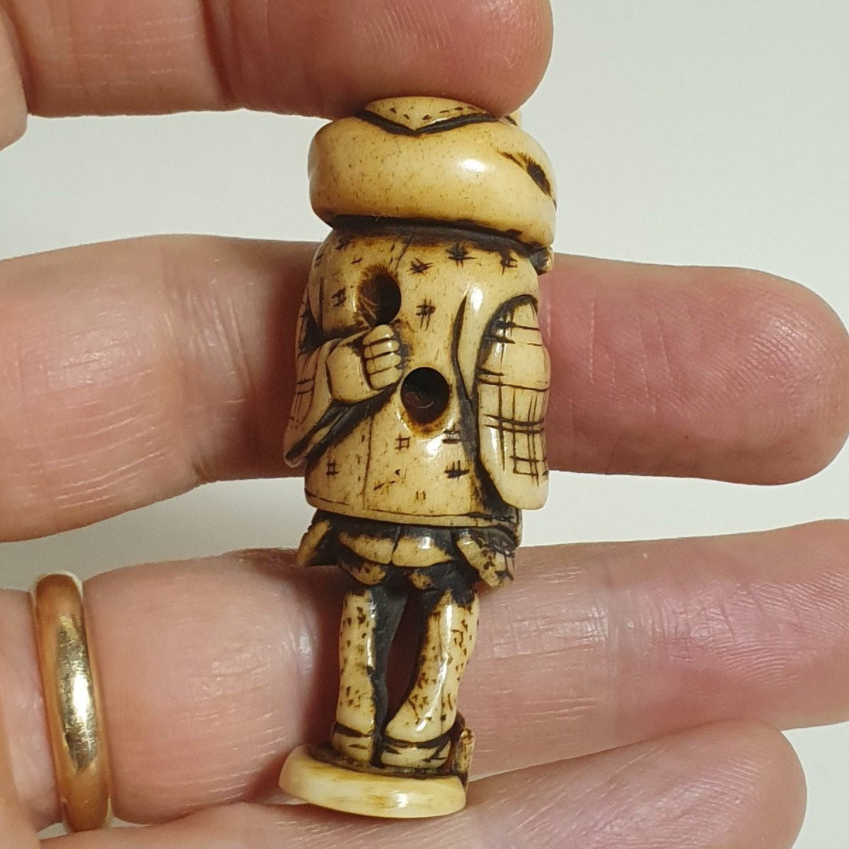 Deer Horn Netsuke -photo-4