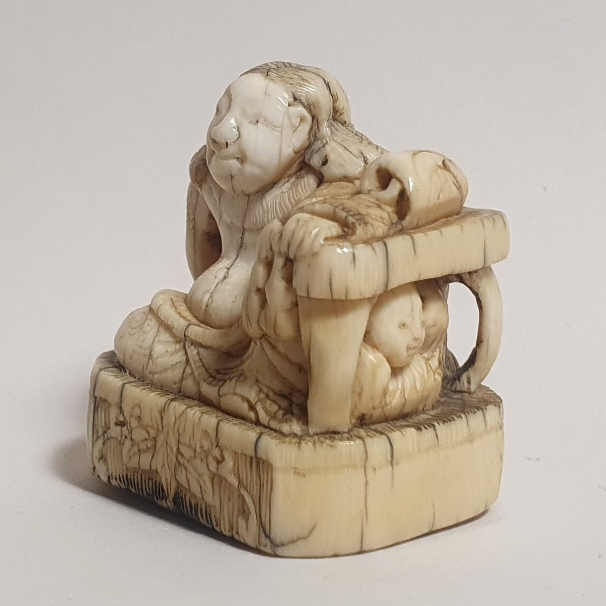 Netsuke  En Ivoire -photo-2