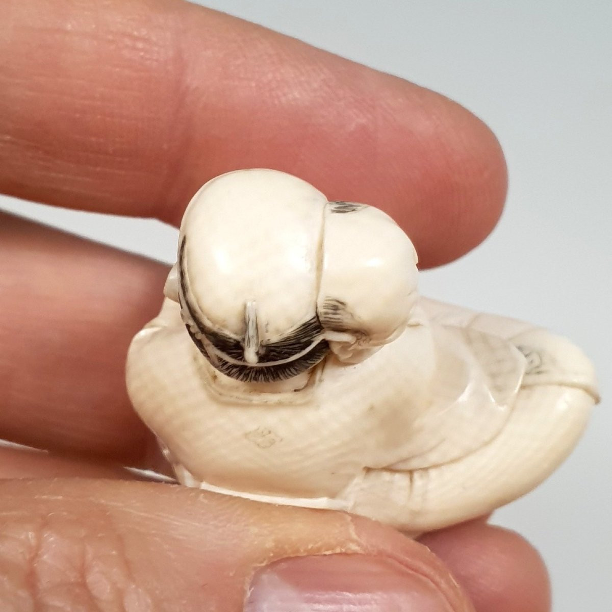 Netsuke  En Ivoire -photo-3