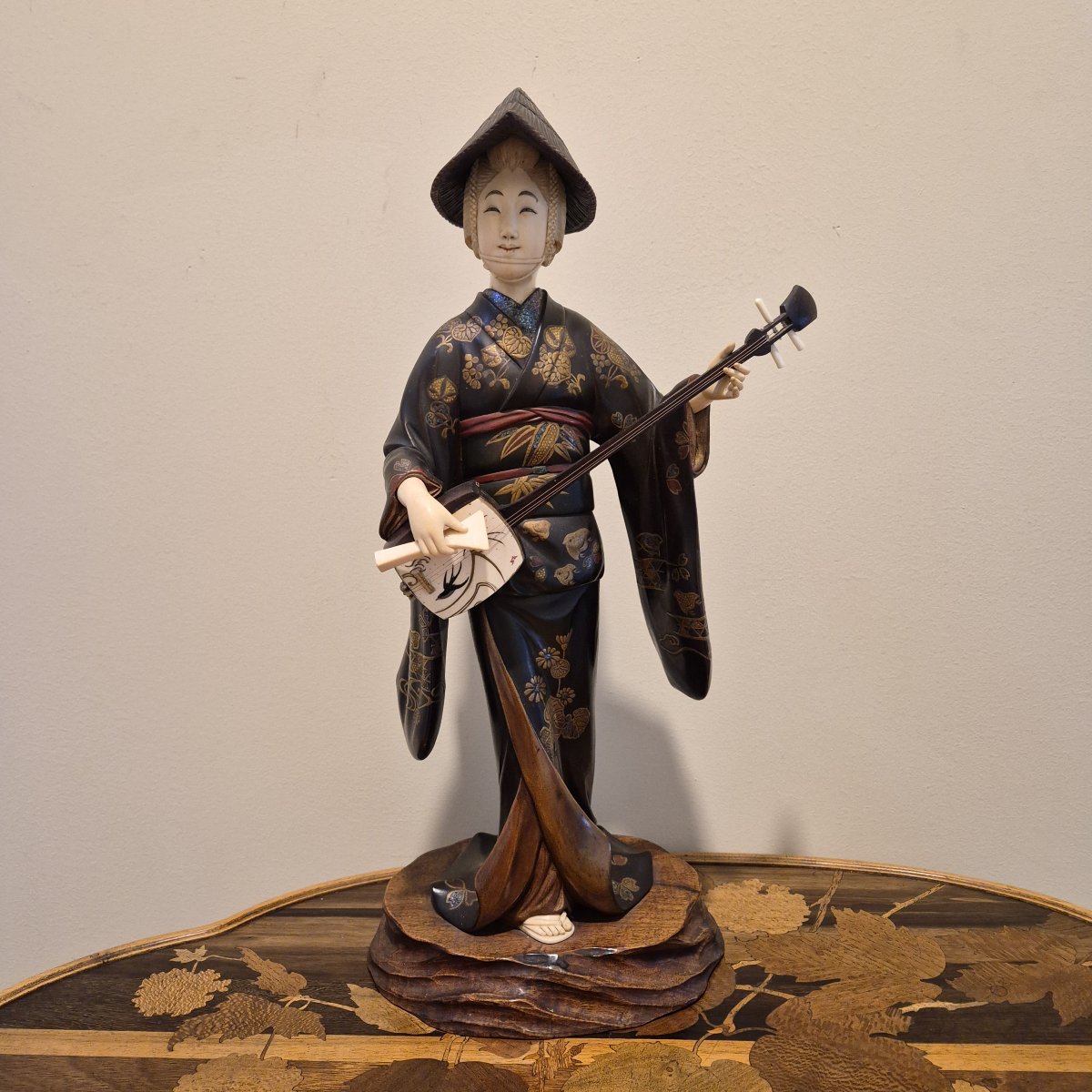 okimono Geisha-photo-2