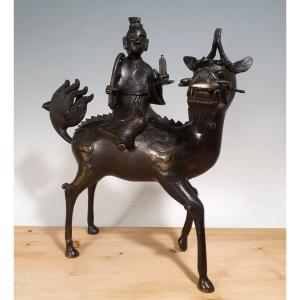 Chinese Dignitary On Fantastic Animal - Bronze - China - Qing Dynasty (1644-1911)