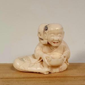 Netsuke  En Ivoire 