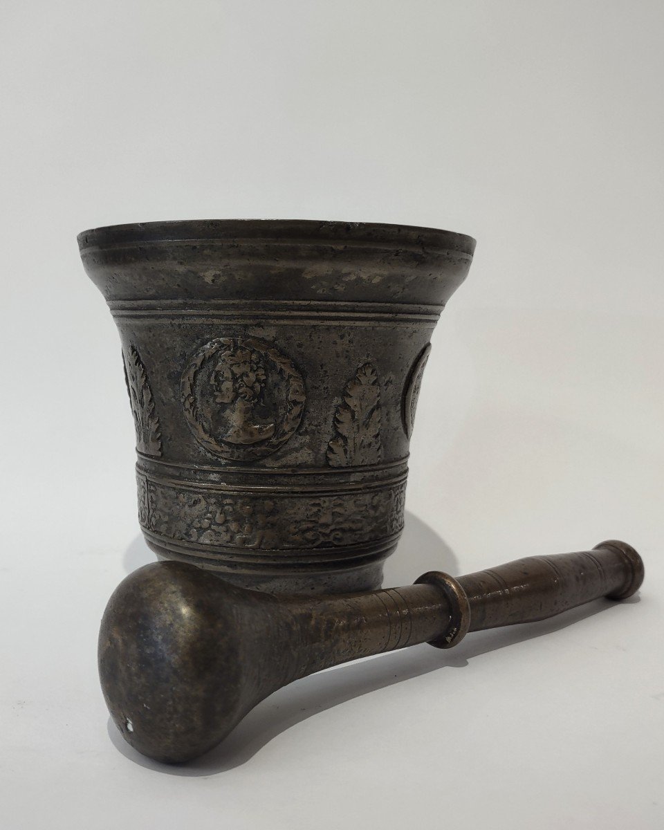 Ancient  Bronze Mortar-photo-1