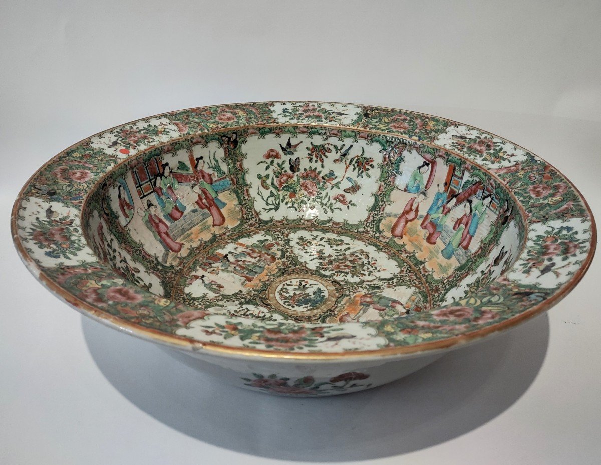 Large Canton Porcelain Punch Bowl Mid-19th Century-photo-3
