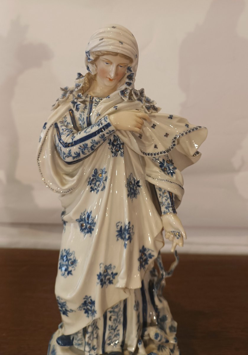 Mid-19th Century Three Rauenstein Porcelain Seasons Figures-photo-2