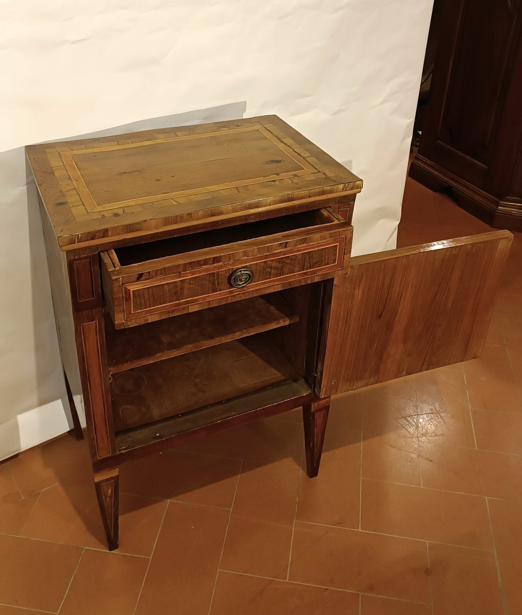 Second Half Of The 18th Century Inlaid And Veneered Bedside Table-photo-3