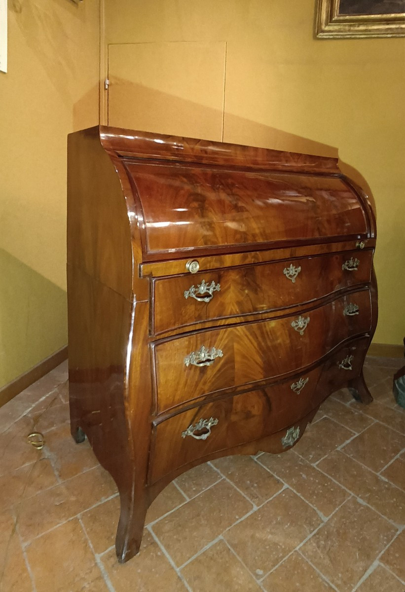 Second Half Of The 18th Century Neoclassical Walnut Roller Folding Table-photo-4