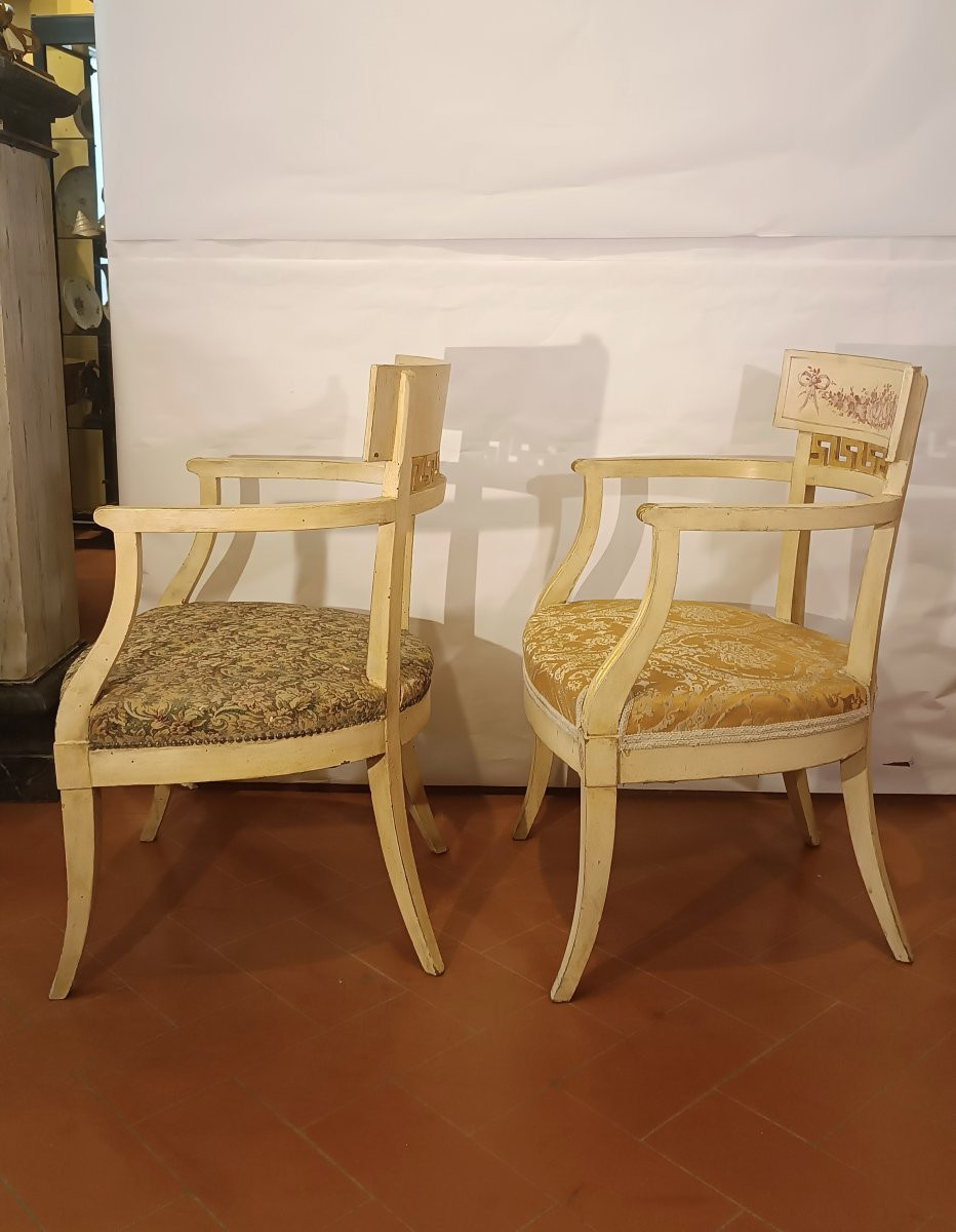 PAIRE DE FAUTEUILS LAQUÉS ET DORÉS, SECONDE MOITIÉ DU 19ème SIÈCLE-photo-2
