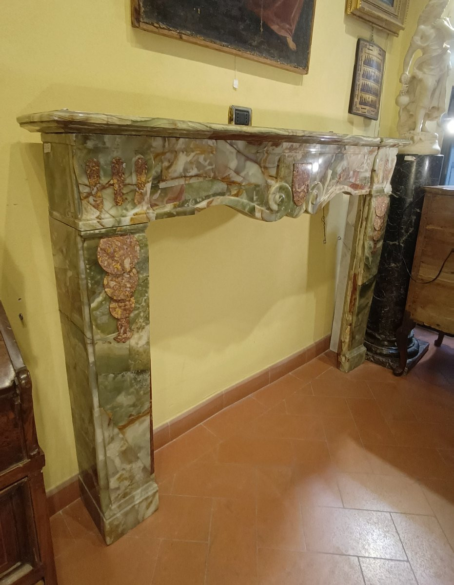 CHEMINÉE EN ONYX ET BRÈCHE DU MILIEU DU 19ème SIÈCLE-photo-4