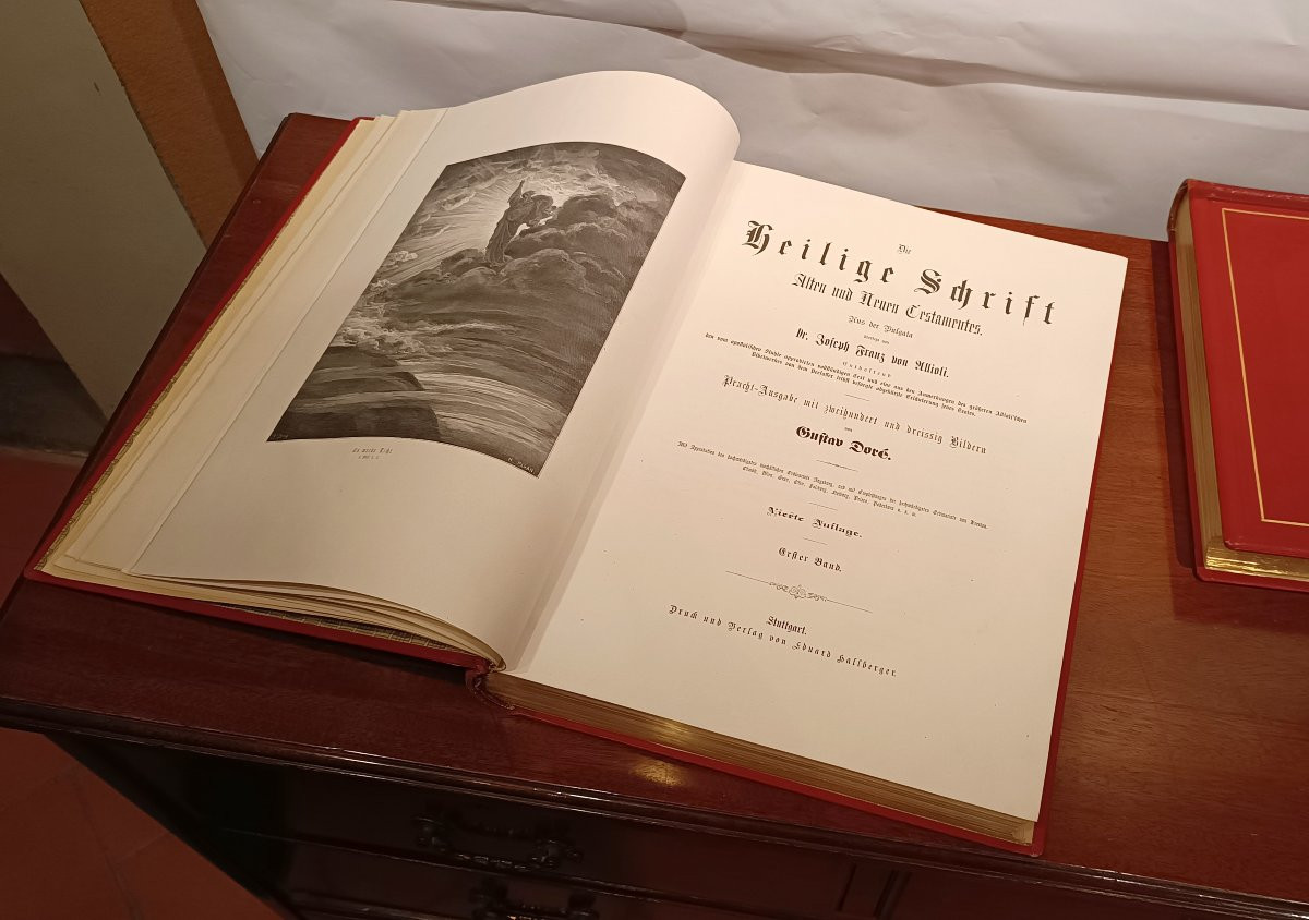 Second Half Of The 19th Century Bible With Illustrations By Gustav Doré-photo-2