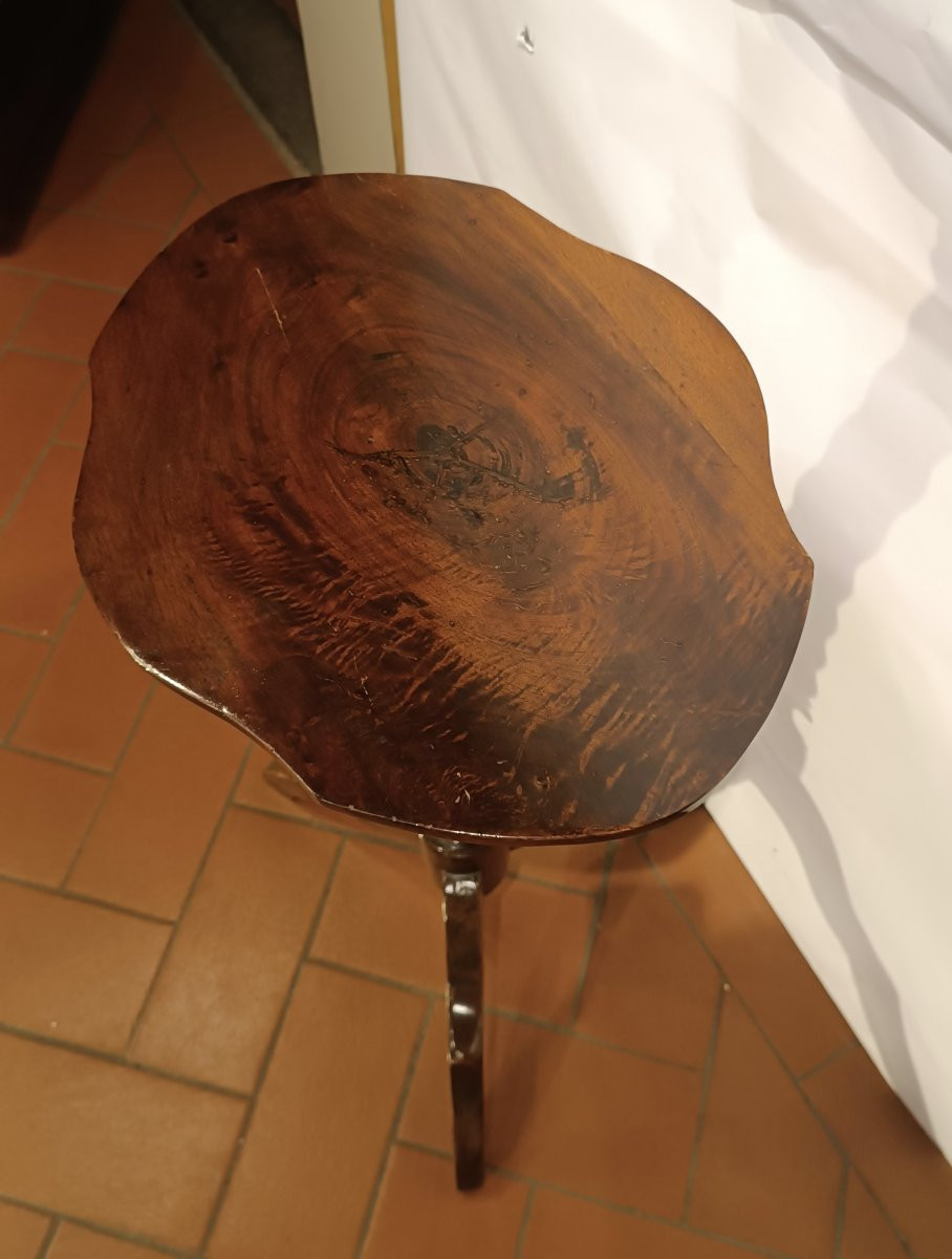 TABLE BASSE GUÉRIDON EN NOYER MILIEU DU 19ème SIÈCLE-photo-1