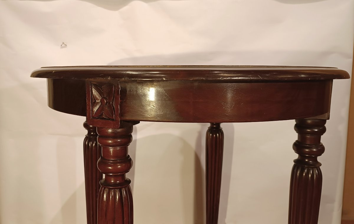 Late 19th Century Mahogany Coffee Table-photo-4