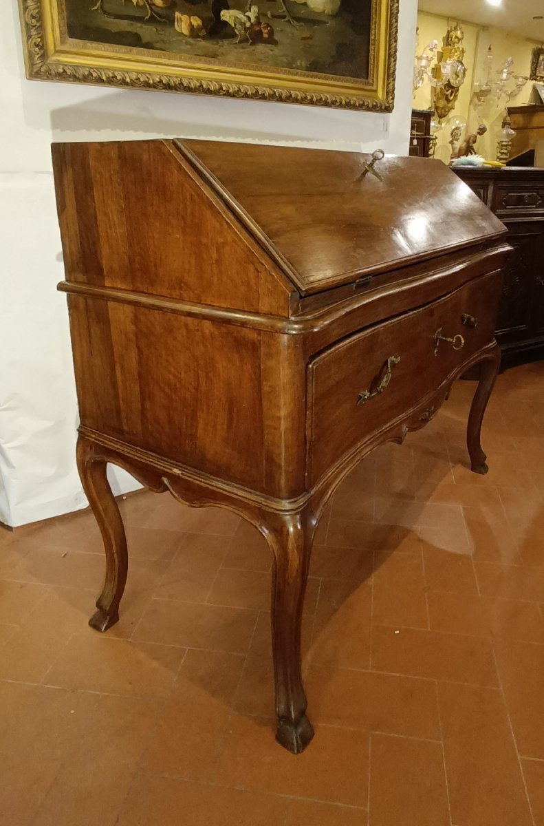  Mid-18th Century Louis XV Walnut Parmesan Drop-off Table-photo-3