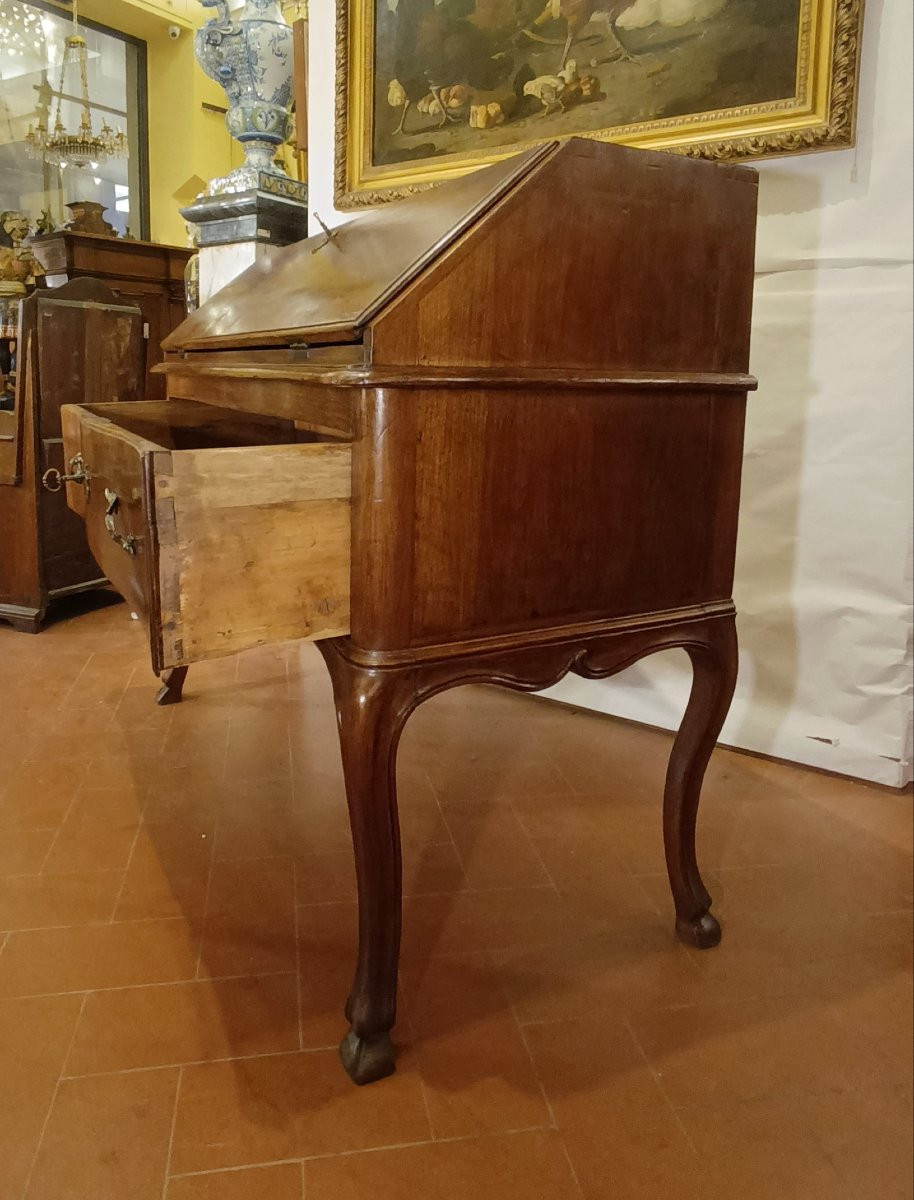  Mid-18th Century Louis XV Walnut Parmesan Drop-off Table-photo-8