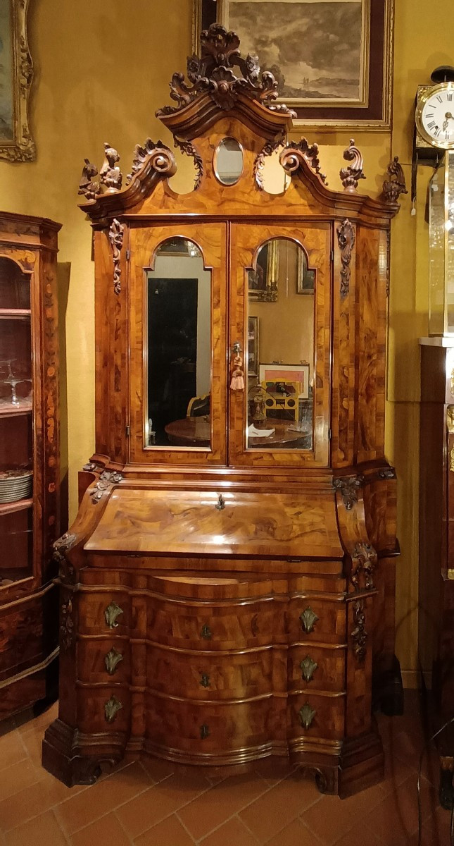 TRUMEAU VÉNITIEN MARQUÉ DÉBUT DU 20ème SIÈCLE