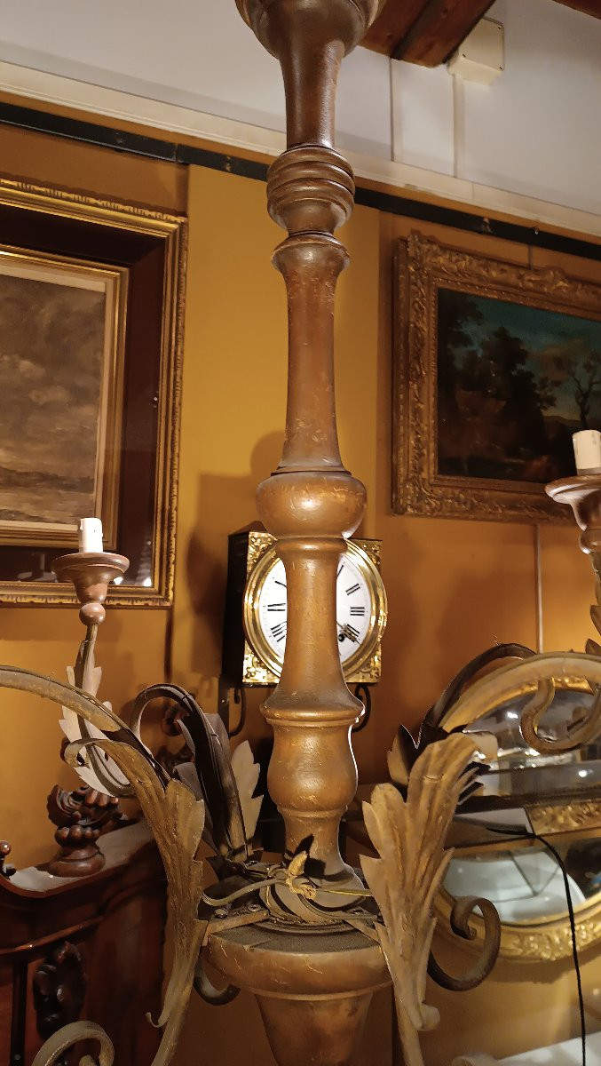 First Half Of The 19th Century Painted Wood And Iron Chandelier-photo-1