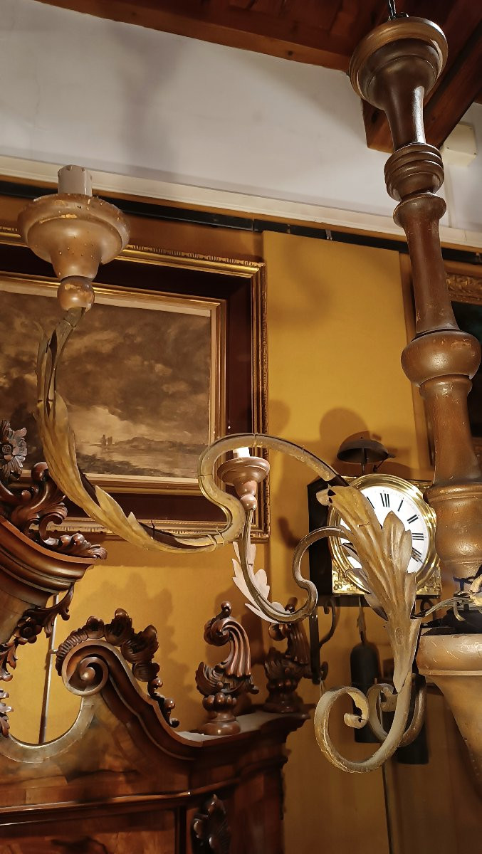 First Half Of The 19th Century Painted Wood And Iron Chandelier-photo-2