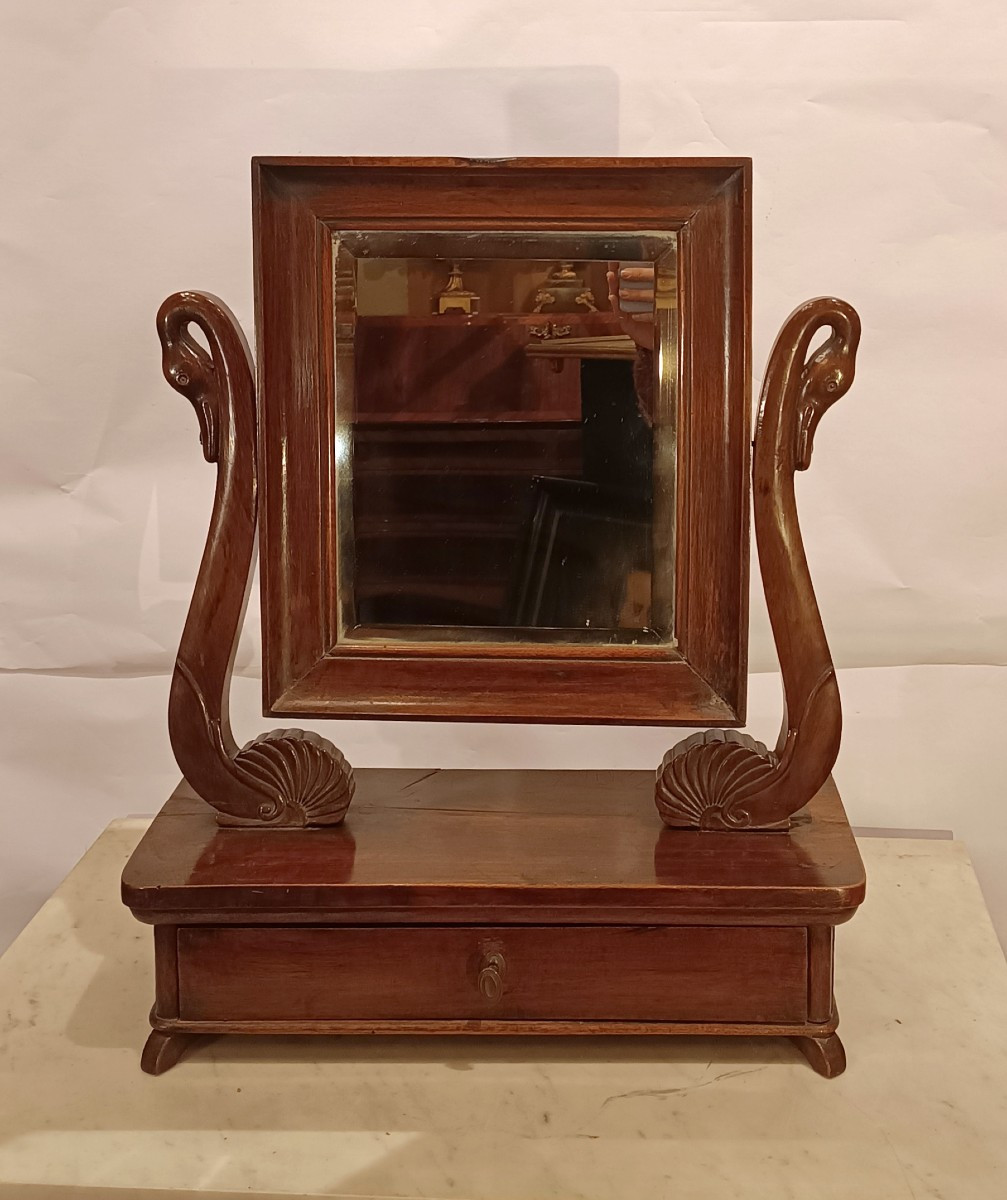 Mid-19th Century Small Psiche Shaped Mirror