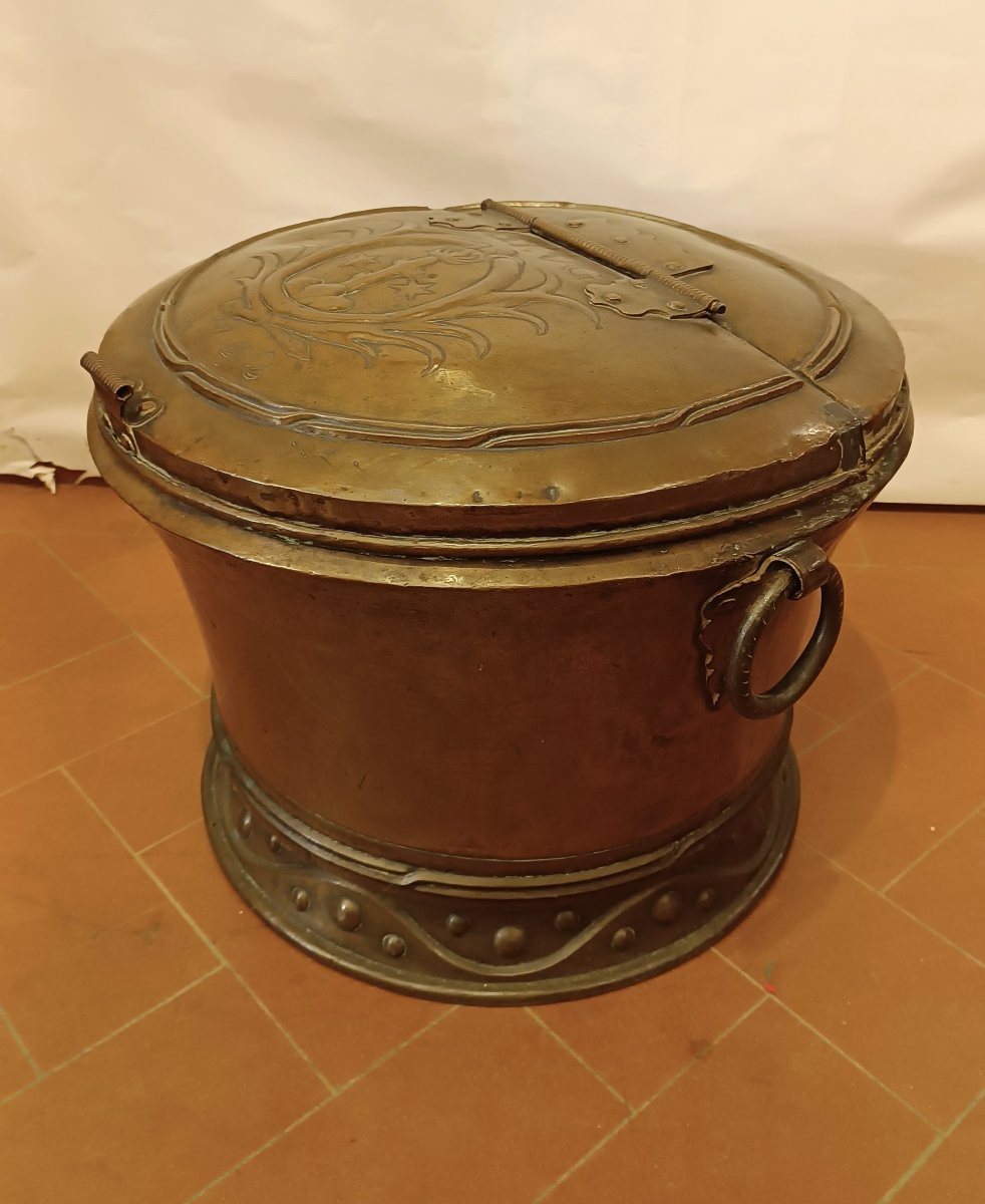 First Half Of The 18th Century Large Copper Pot-photo-2