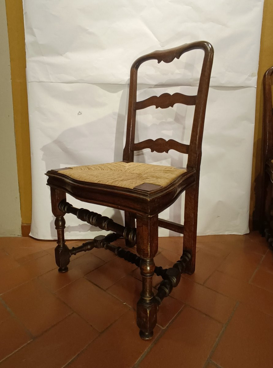 First Half Of The 18th Century Pair Of Louis XIV Chairs-photo-1