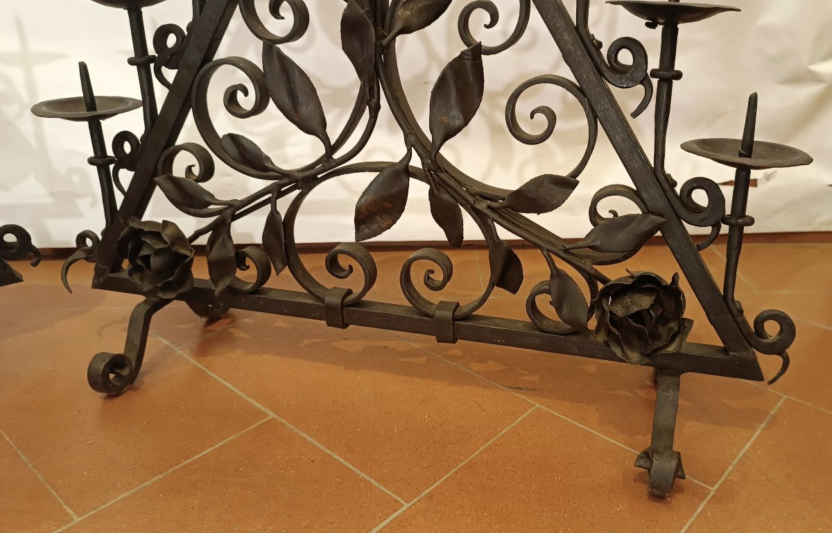 PAIRE DE CHANDELIERS EN FER FORGÉ FIN 19ème SIÈCLE-photo-2