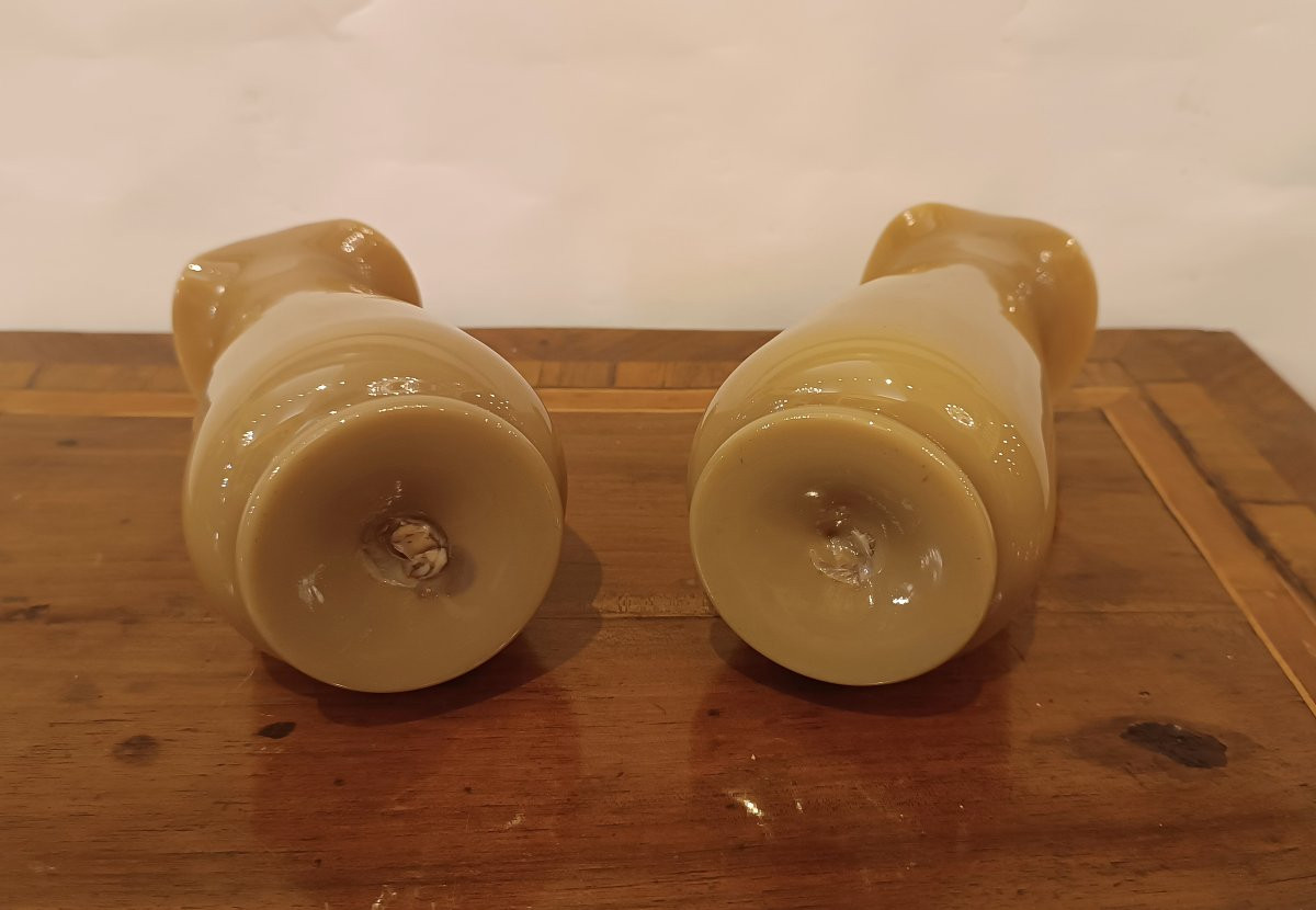 Second Half Of The 19th Century Pair Of Art Nouveau Opal Vases-photo-2