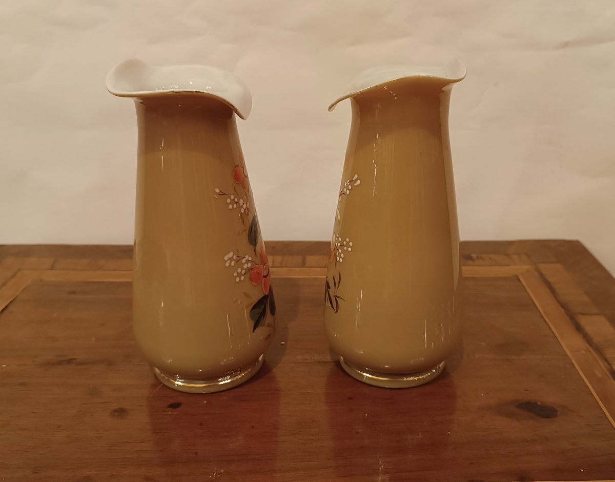 Second Half Of The 19th Century Pair Of Art Nouveau Opal Vases-photo-6