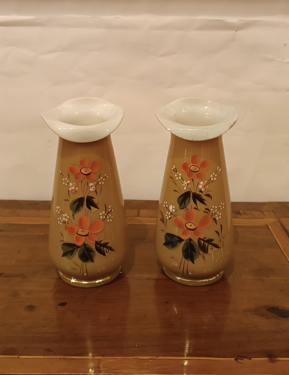 Second Half Of The 19th Century Pair Of Art Nouveau Opal Vases