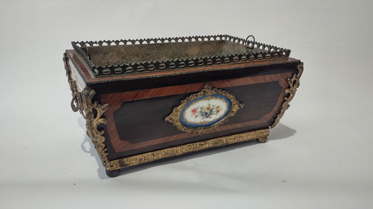  JARDINIÈRE NAPOLÉON III EN BOIS FIN ET BRONZE DORÉ MILIEU DU 19ème SIÈCLE-photo-2