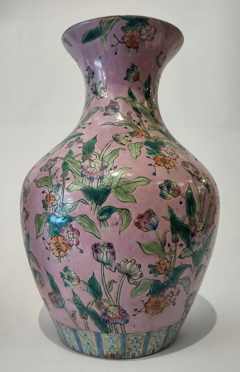 Late 19th Century Pair Of Balauster China Vases -photo-3