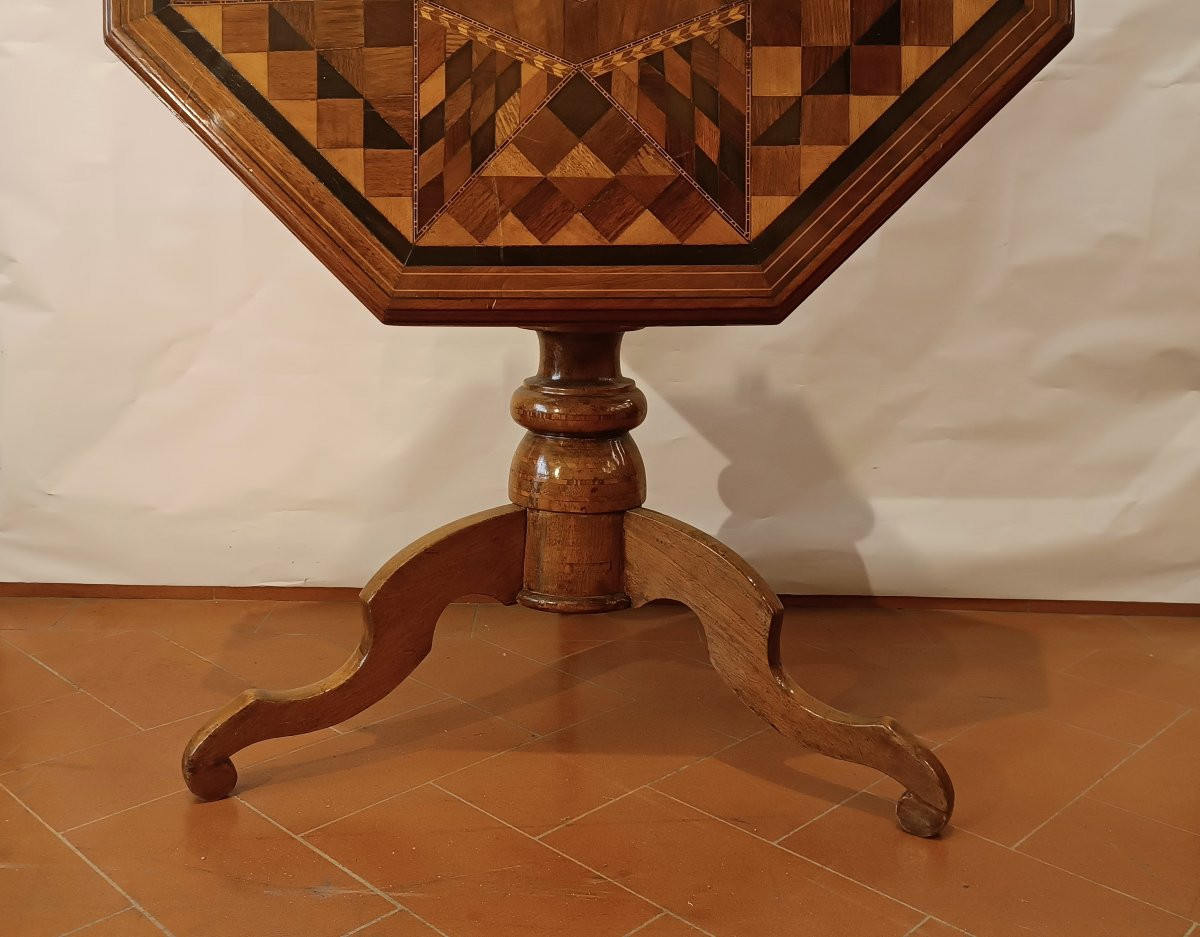 TABLE BASSE MARQUETÉE SECONDE MOITIÉ DU 19ème SIÈCLE-photo-1